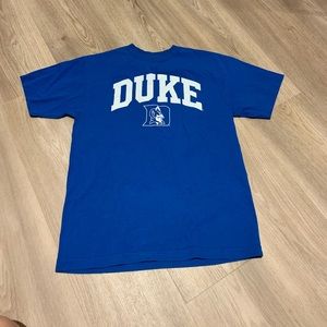 Duke university college T shirt